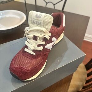 New Balance Burgundy Sneakers